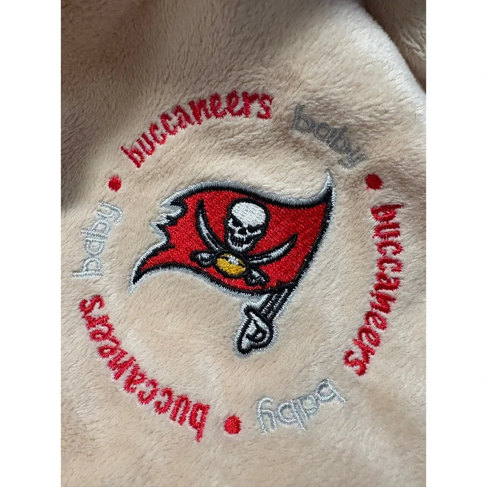 Baby Fanatic Tampa Bay Buccaneers NFL Security Bear Plush Blanket Tan White‎ NEW